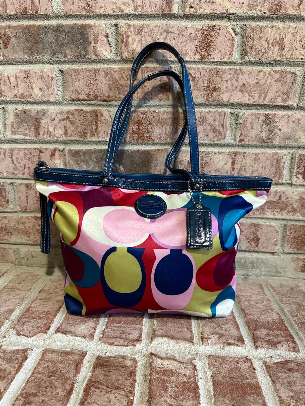 Vintage Coach Multicolor scarf Print satin handbag with Navy Trim 15183